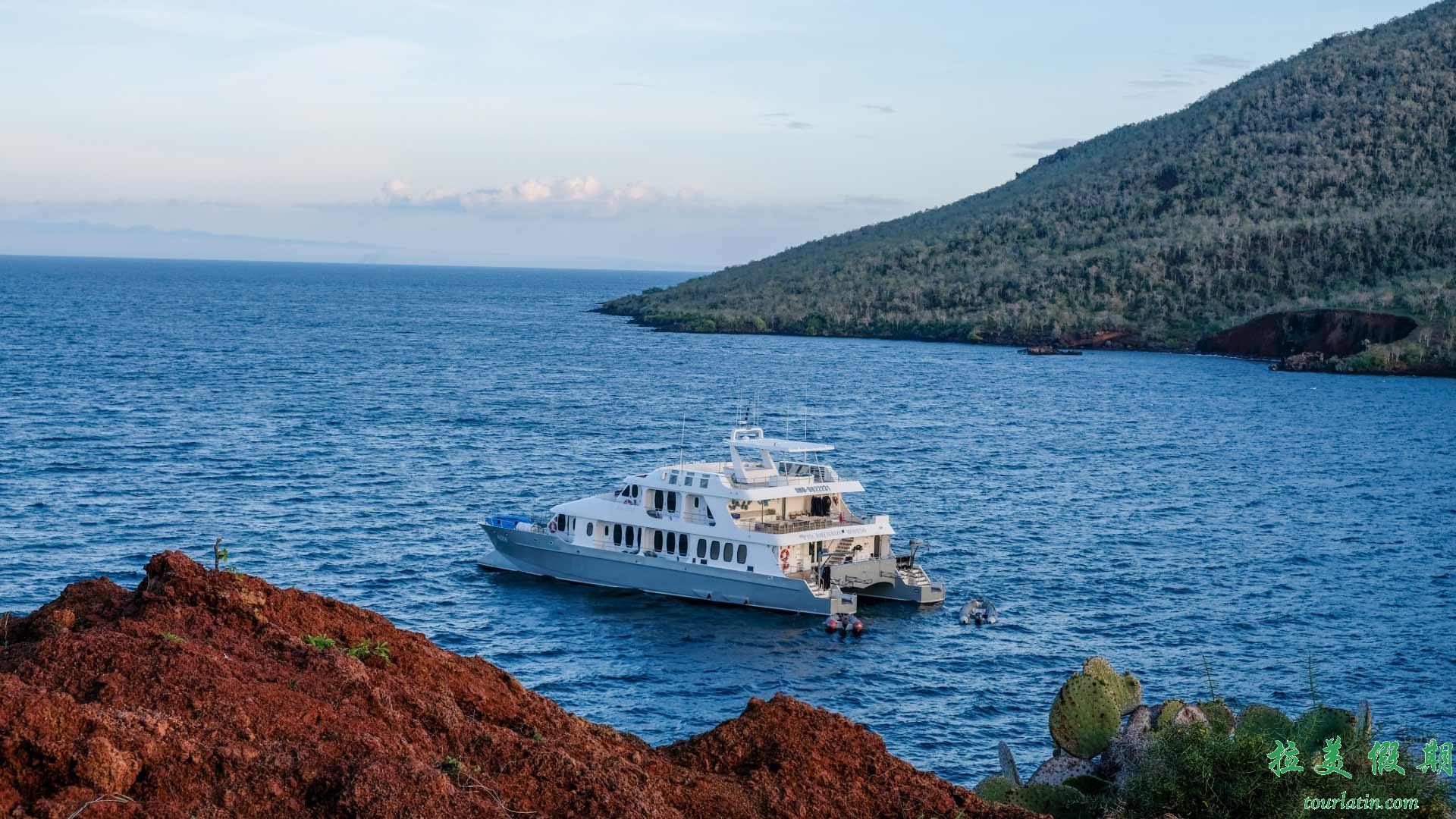 Alya Catamaran Cruise front Island - Alya Catamaran